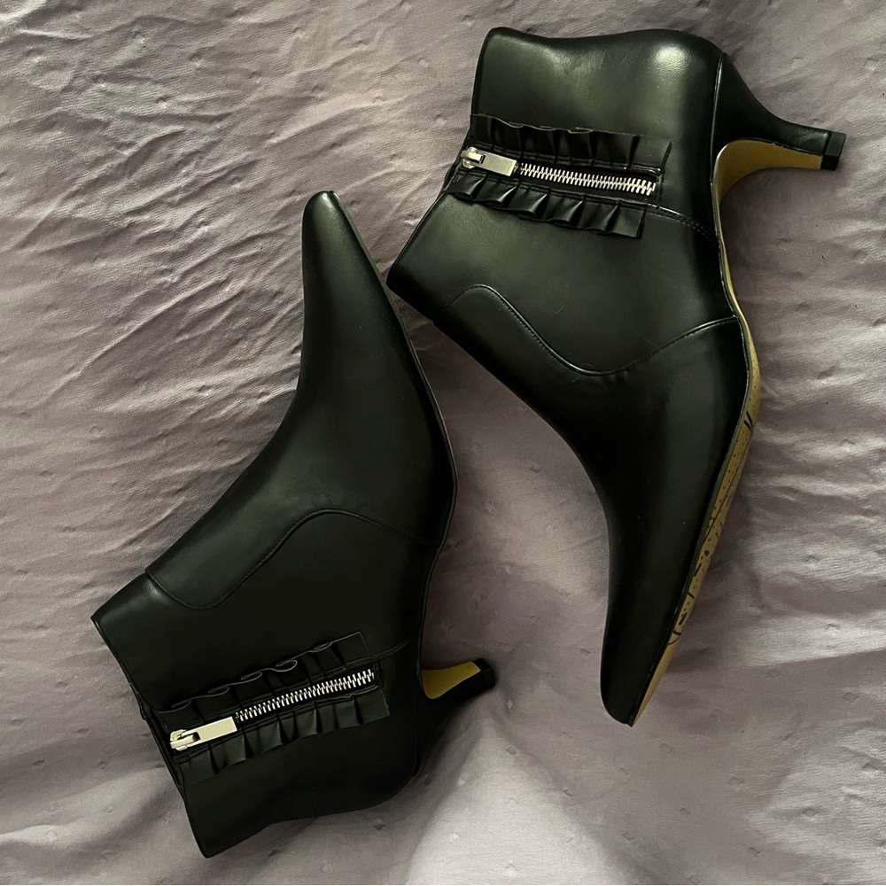 Bella Vita Booties